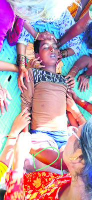 ఆడుకుంటూ.. అనంతలోకాలకు..2