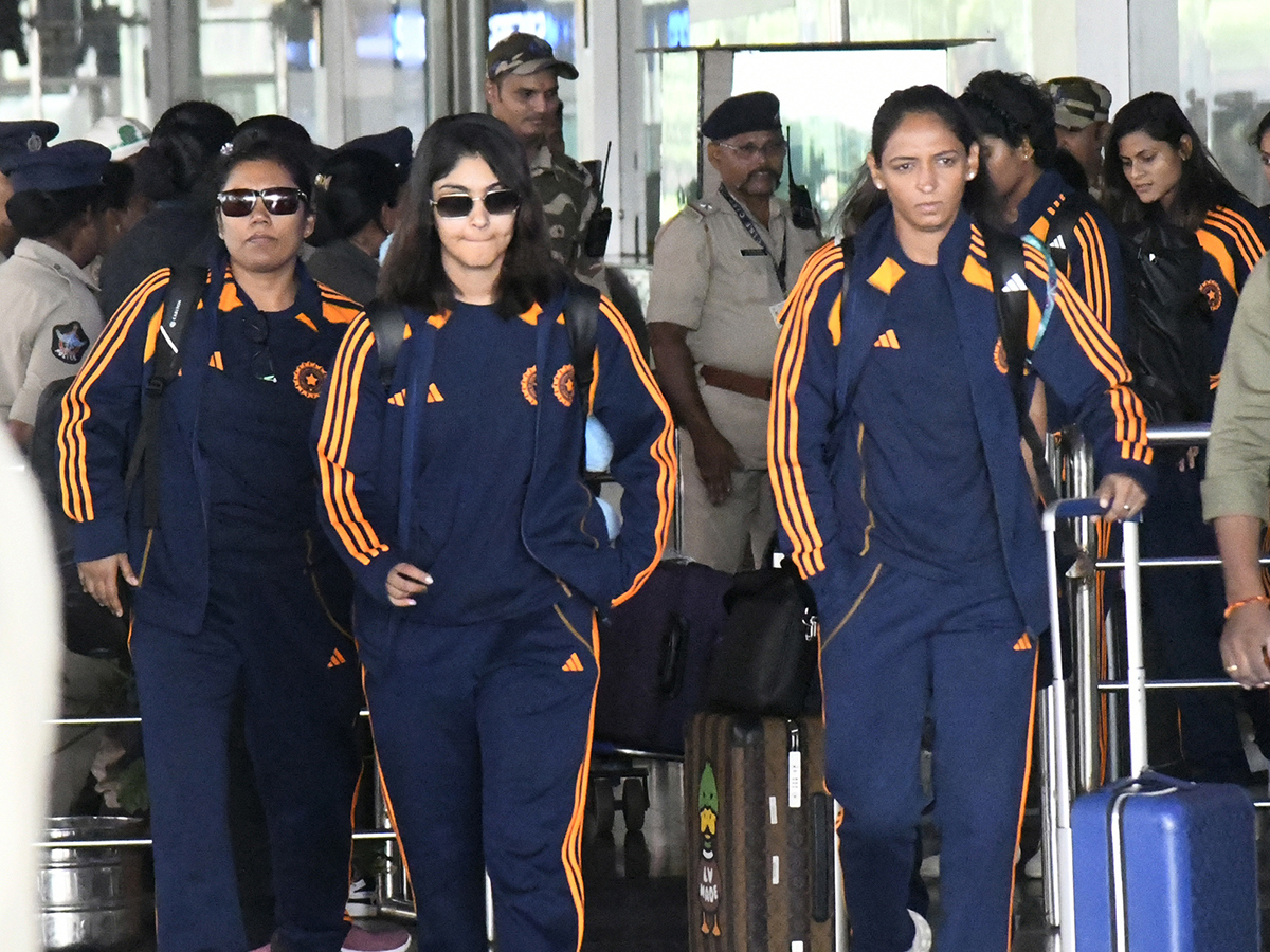 #CWC2025 : India Womens Team Squad in Visakhapatnam1