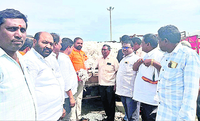 జిల్లా ఆస్పత్రిలో న్యాయ సహాయ కేంద్రం1
