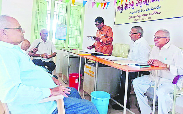 12వ పీఆర్‌సీ వెంటనే నియమించాలి 1