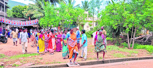 పొట్ట కొట్టొద్దు1