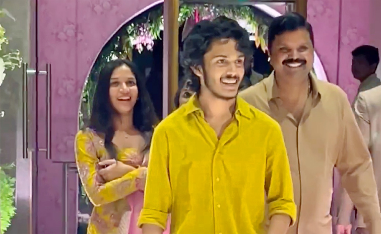 Celebrities Attend Kona Venkat Daughter Wedding Reception Photos14
