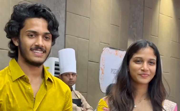 Celebrities Attend Kona Venkat Daughter Wedding Reception Photos8