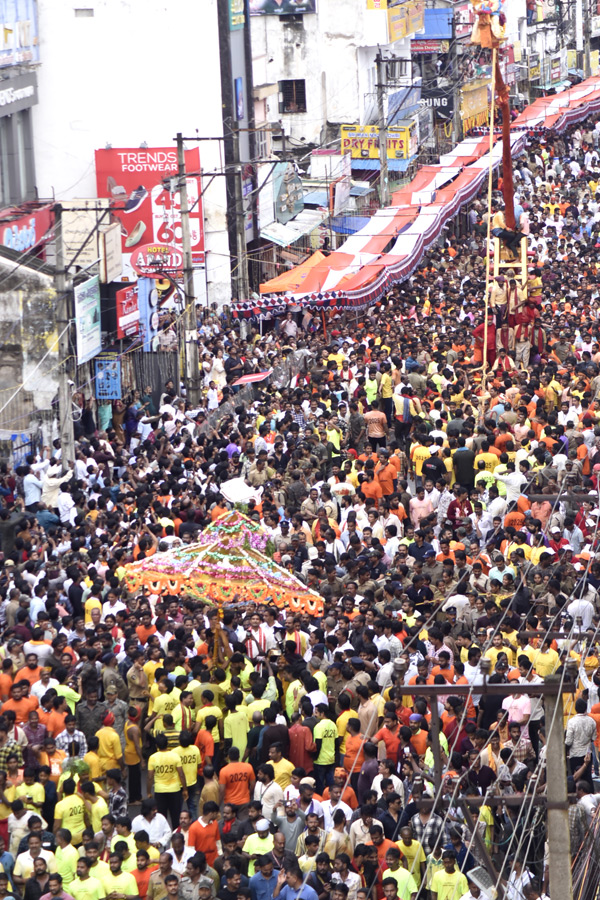 Grand Celebrations of Pydithalli Ammavaru Sirimanotsavam Photos4