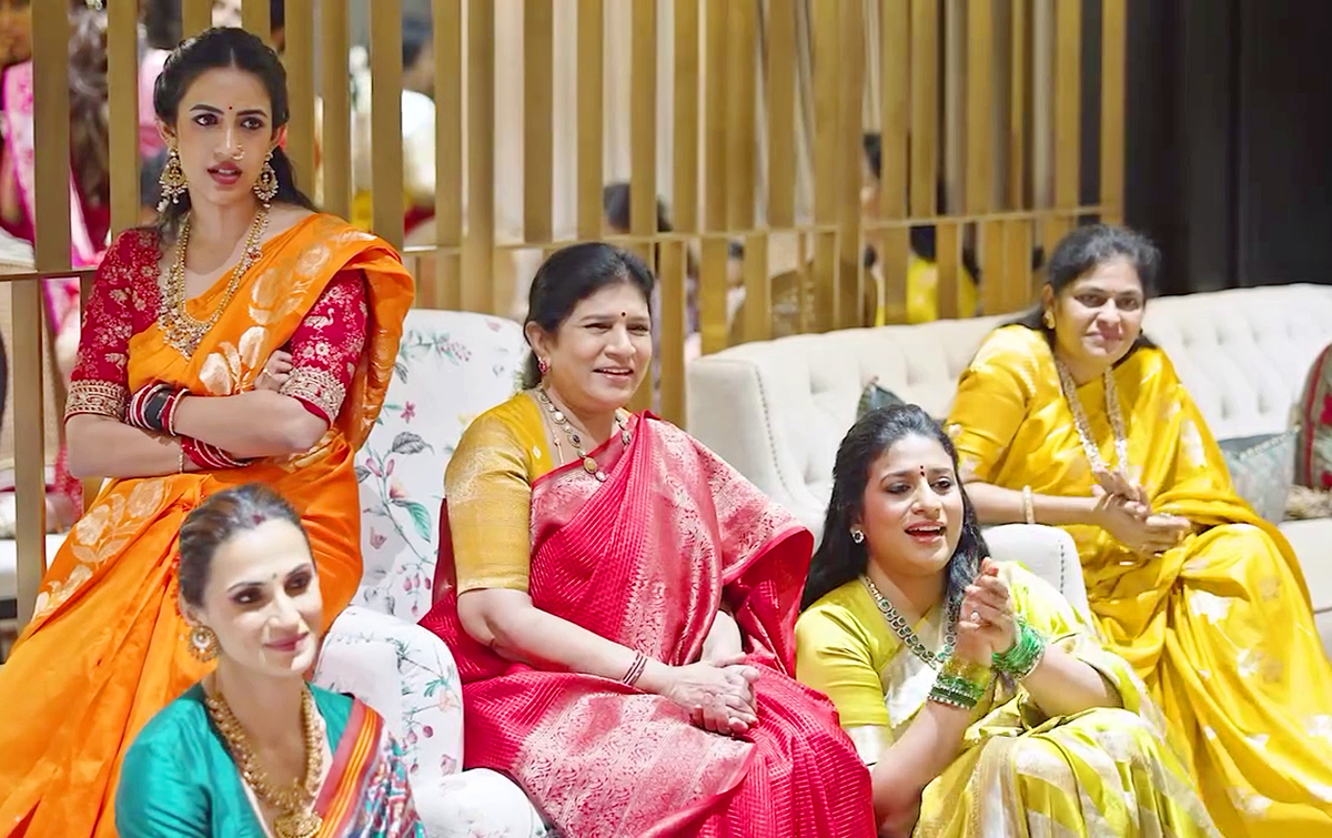 Mega Family At Durga Puja In Sushmita Konidela House, Photos Went Viral2