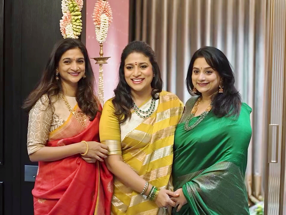 Mega Family At Durga Puja In Sushmita Konidela House, Photos Went Viral27
