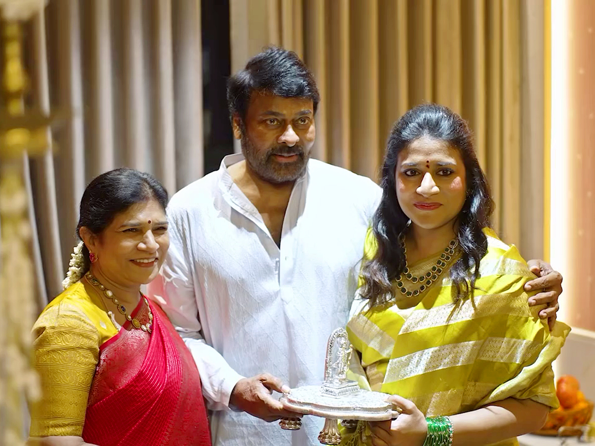 Mega Family At Durga Puja In Sushmita Konidela House, Photos Went Viral3