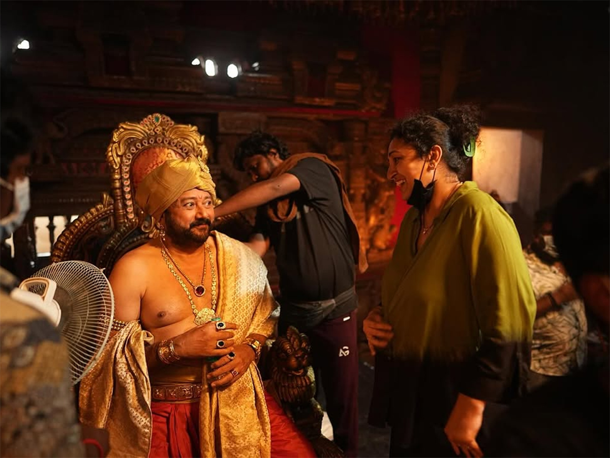Pragathi Shetty in Kantara Chapter 1 Movie Set Photos5