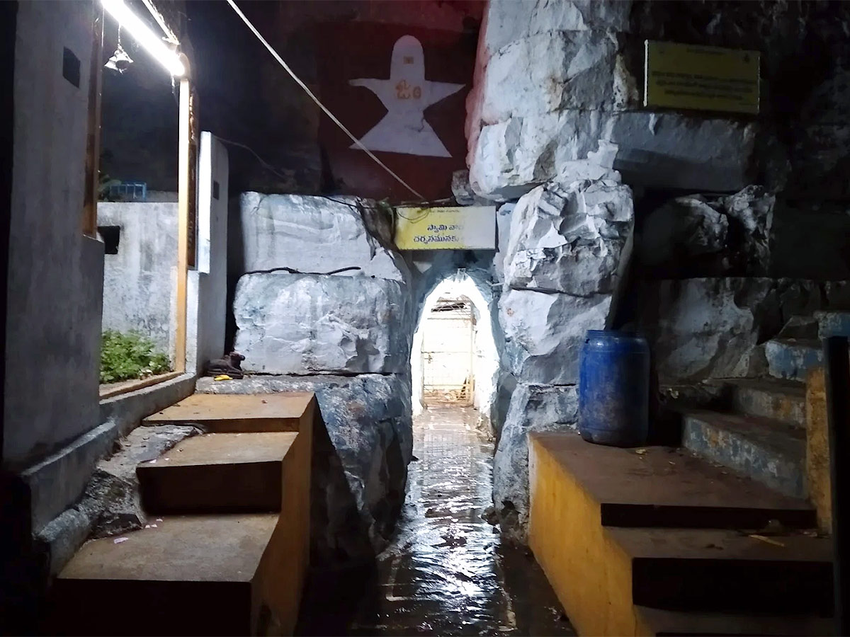 Sri Amaralingeswara Swamy Temple in Daida Bilam Photos18
