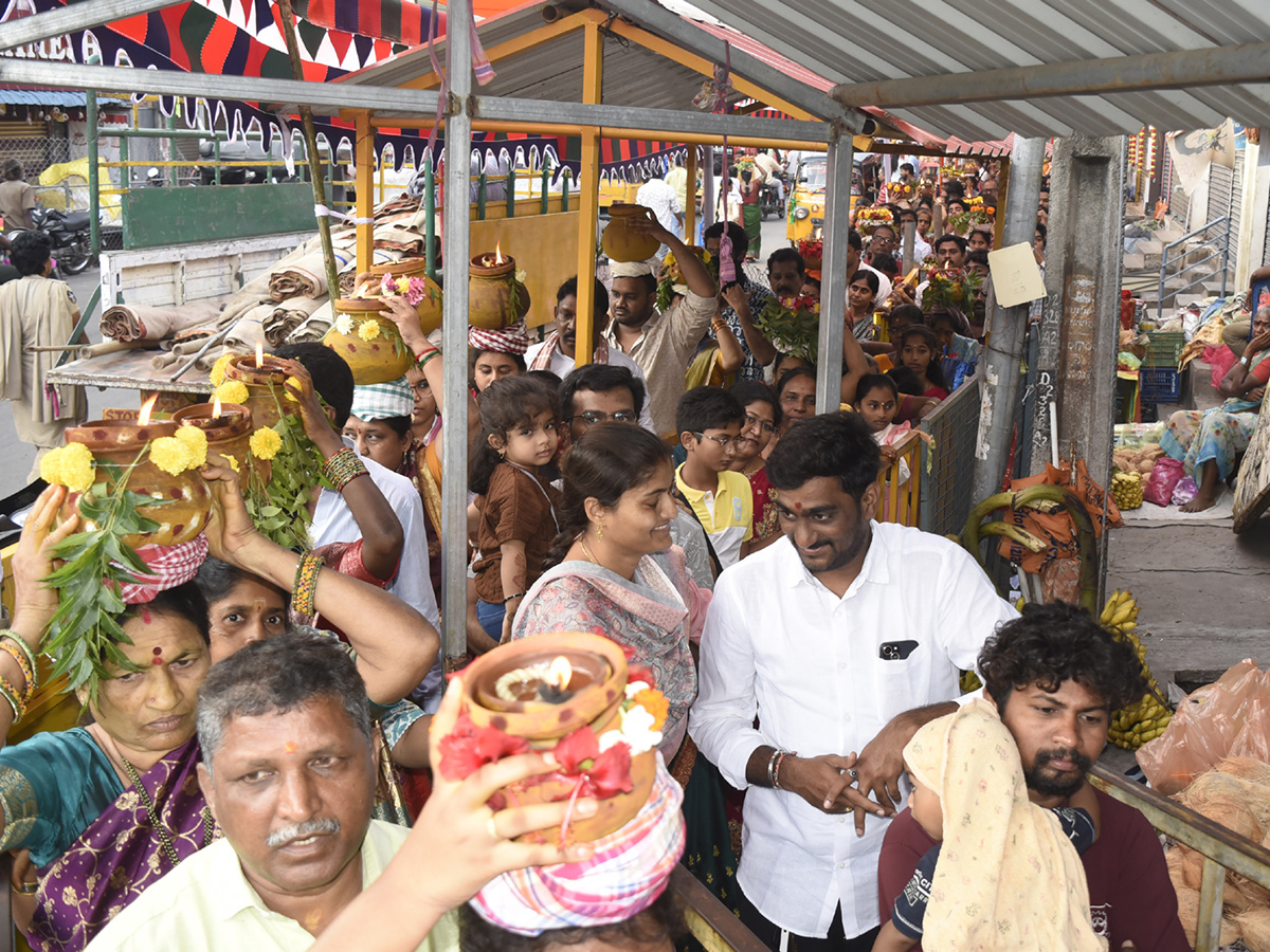 Vizianagaram Tholella Utsavam at Pydithalli Ammavaru Temple2