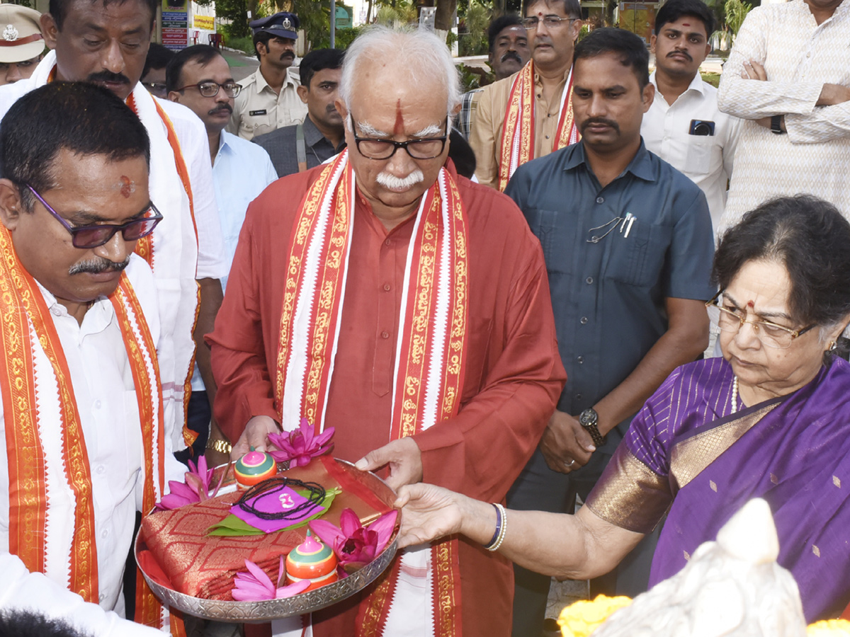 Vizianagaram Tholella Utsavam at Pydithalli Ammavaru Temple4