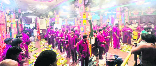 మావుళ్లమ్మ దీక్షాధారణ ప్రారంభం 1