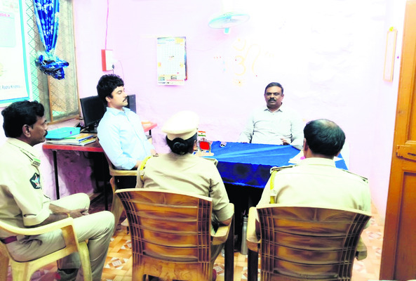 లక్ష్యం దిశగా విద్యాభ్యాసం సాగాలి
2