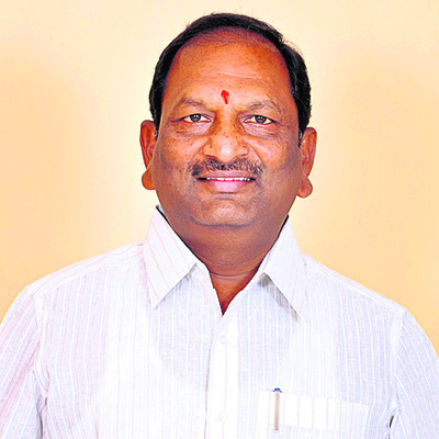 దళితులంటే అందరికీ చులకనే..
1