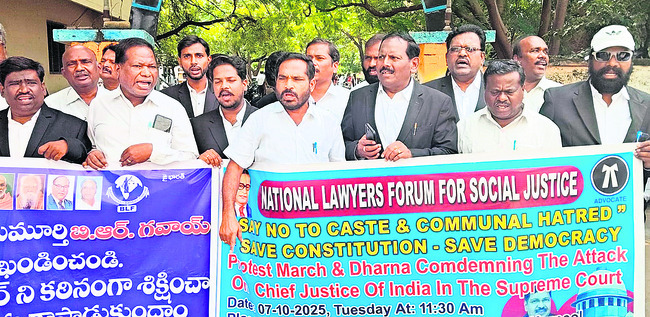 మతోన్మాదులను కట్టడిచేయకపోతే ప్రజాస్వామ్యానికే ప్రమాదం 1