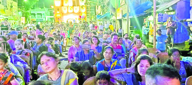 భక్తిశ్రద్ధలతో గజలక్ష్మి, కుమార పౌర్ణమి పూజలు 3