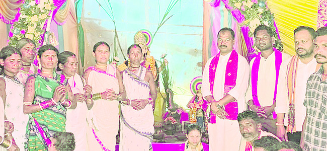 భక్తిశ్రద్ధలతో గజలక్ష్మి, కుమార పౌర్ణమి పూజలు 5