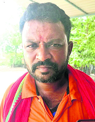 పత్తి కుళ్లిపోయింది
1