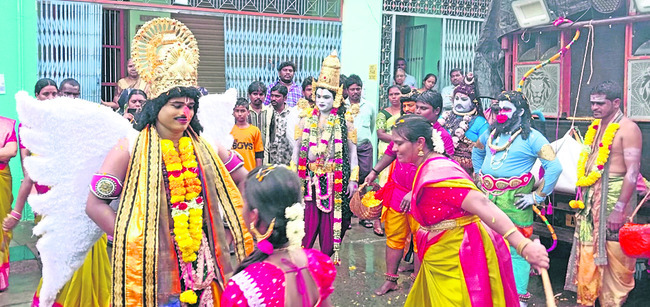 వైభవంగా చింతల రాయుడి కల్యాణం2