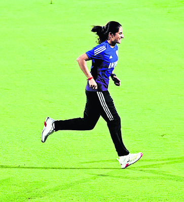 దక్షిణాఫ్రికా మహిళా జట్టు వచ్చేసింది4