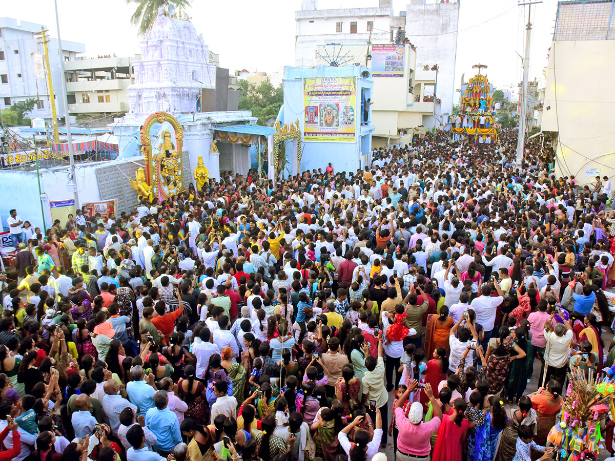 Huge Crowed at Venkateswara Swamy Brahmotsavam in Sircilla11