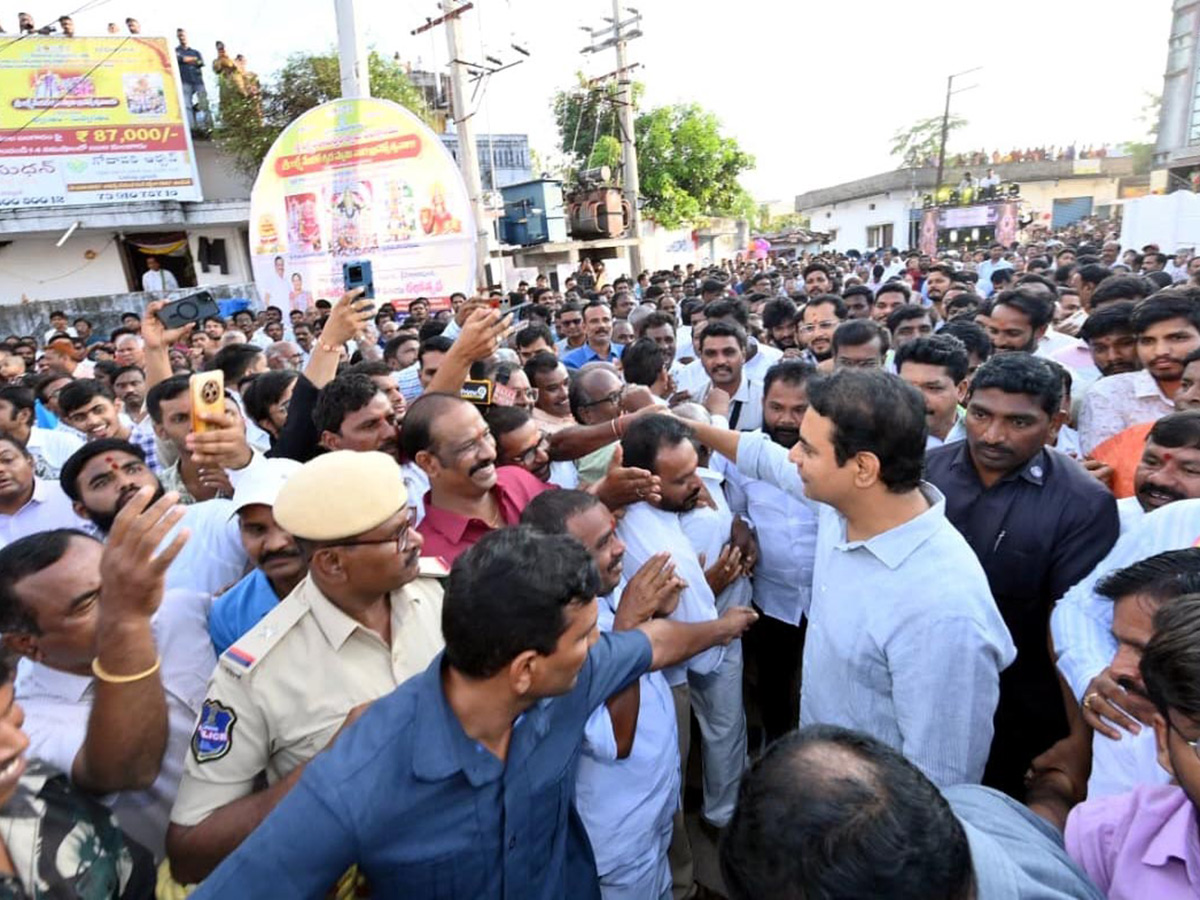 Huge Crowed at Venkateswara Swamy Brahmotsavam in Sircilla14