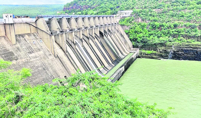 జూరాలకు నిలకడగా వరద 1