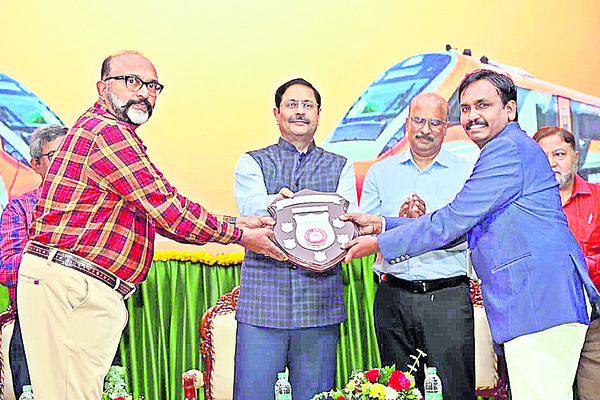 రాందాసుకు తిరుమా పరామర్శ 1