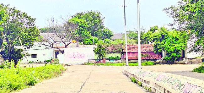 కట్టమంచి.. ప్రమాదం పొంచి4