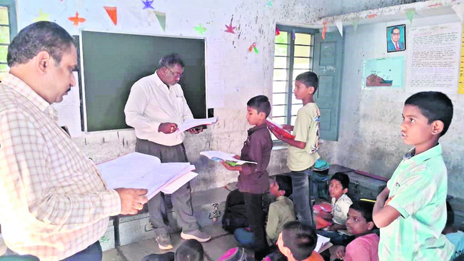 నాణ్యమైన విద్యనందించాలి1
