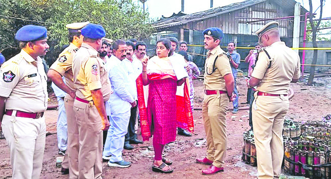 లోపం ఎక్కడుంది?1
