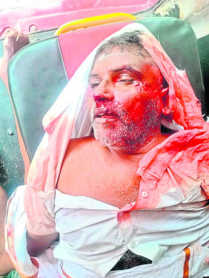 ● దైవ దర్శనానికి వెళ్లి వస్తుండగా ప్రమాదం ● బంధువుల రోద1