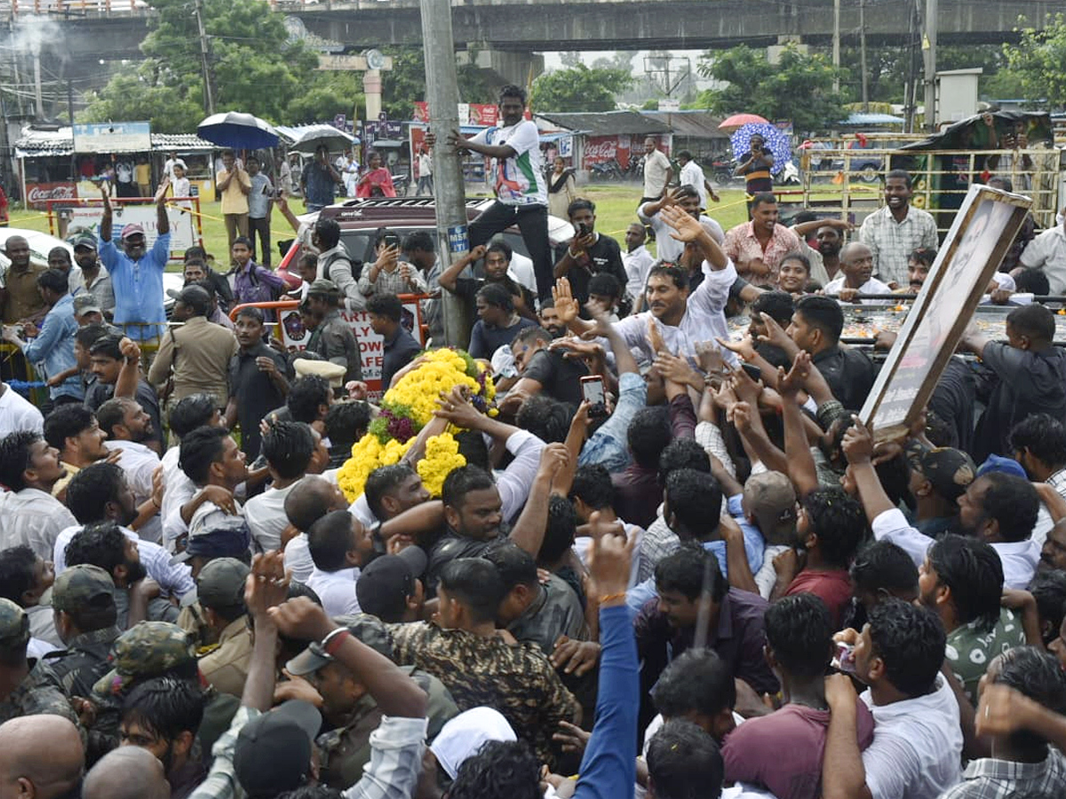 YS Jagan Narsipatnam Tour On Medical Colleges Privatization Photos24