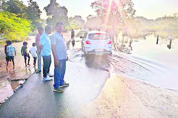ఆలయ అభివృద్ధికి రూ.3.50 లక్షల విరాళం 1