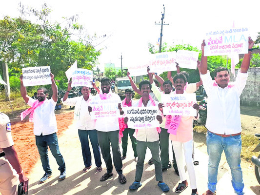 నీటి సంరక్షణ పనుల పరిశీలన 1