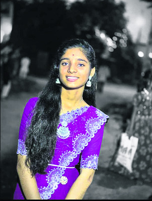 నాడు తల్లి.. నేడు కూతురు1