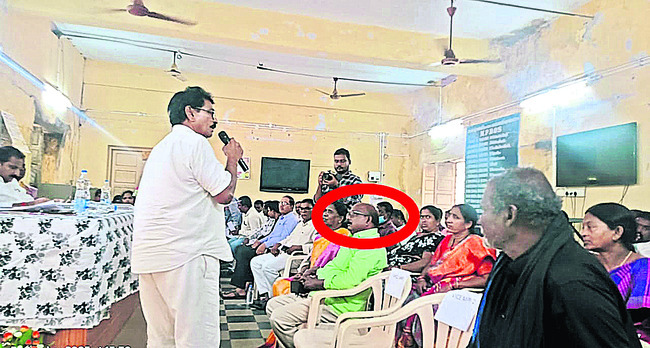 మండల మీట్‌లో తమ్ముళ్ల తిష్ట1