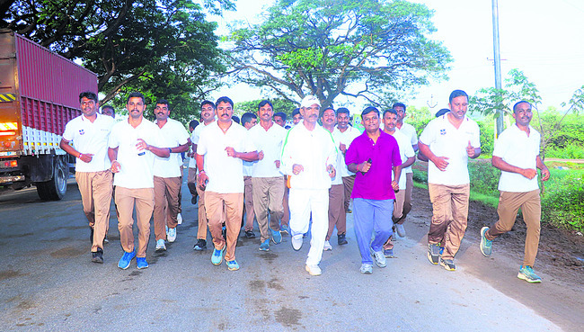 జాతీయ సమైక్యతకు నిదర్శనం ‘సర్దార్’ 1