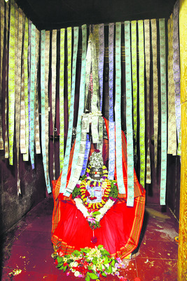 ఫ మహాశివుడికిలక్ష్మీ అలంకరణ 1