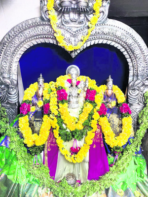 నేటి నుంచి కాంట్రాక్టు సిబ్బంది సమ్మె 3