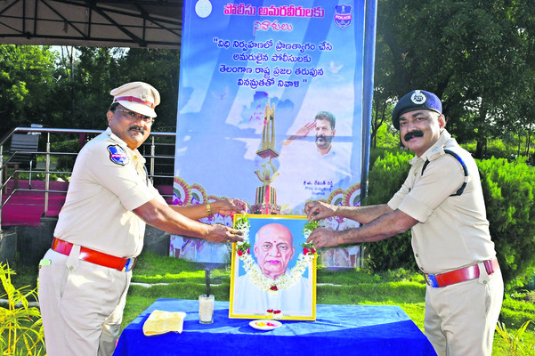 పటేల్ జీవితం యువతకు ఆదర్శం1