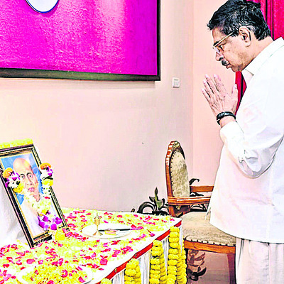 బాటలో నడుద్దాం7