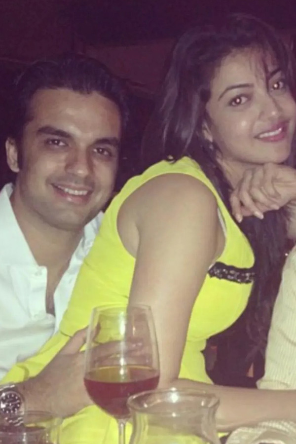 Actress Kajal Aggarwal celebrates five years of marriage with Gautam Kitchlu Photos28