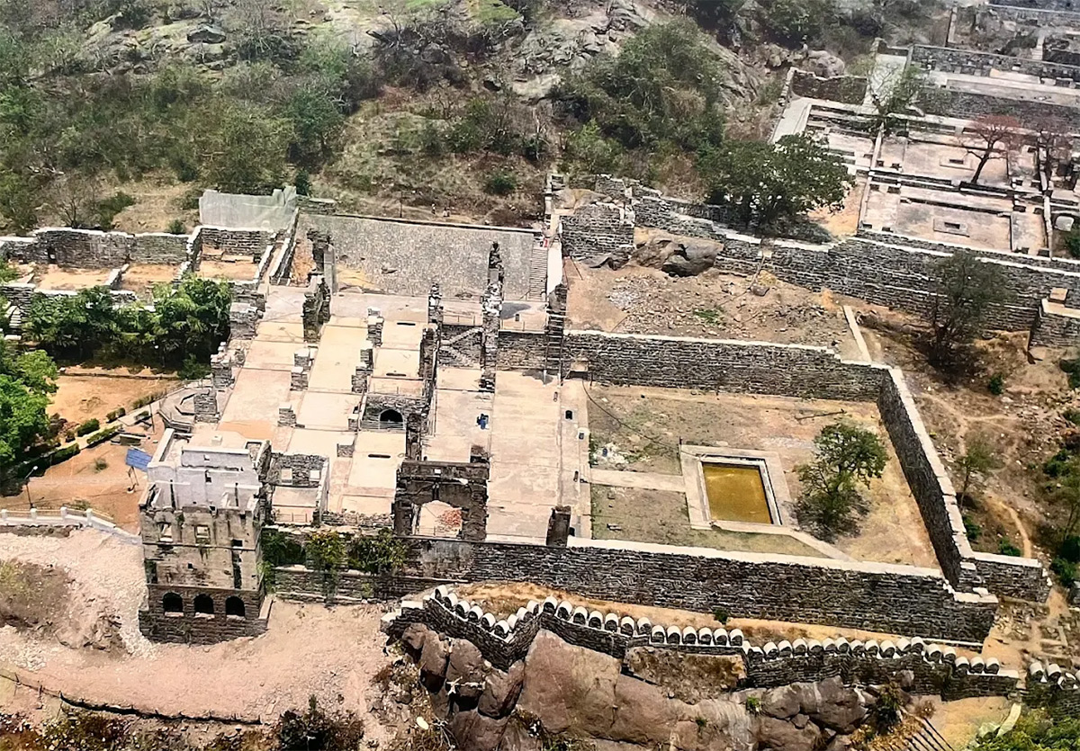 Kondapalli Fort NTR district in Andhra Pradesh Photos12