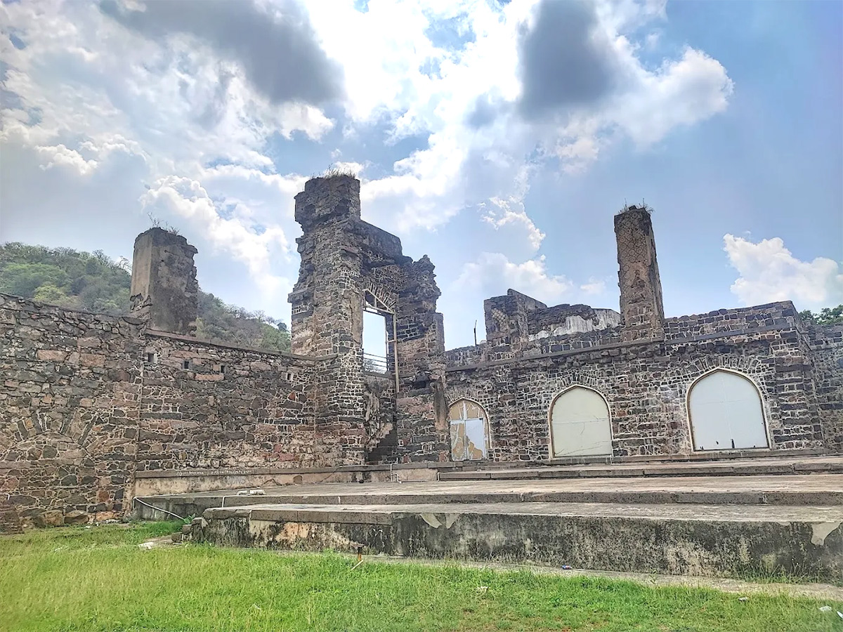 Kondapalli Fort NTR district in Andhra Pradesh Photos15