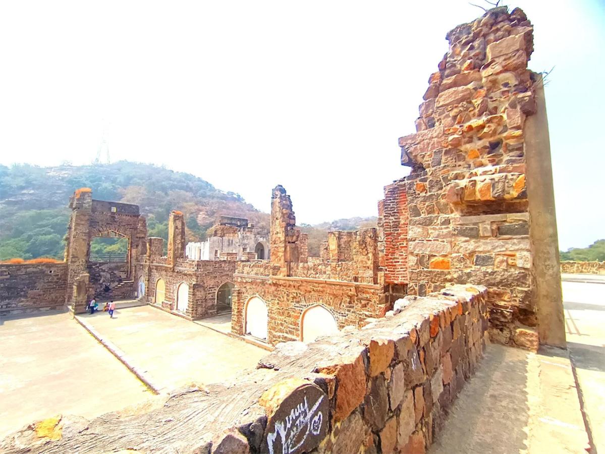 Kondapalli Fort NTR district in Andhra Pradesh Photos25