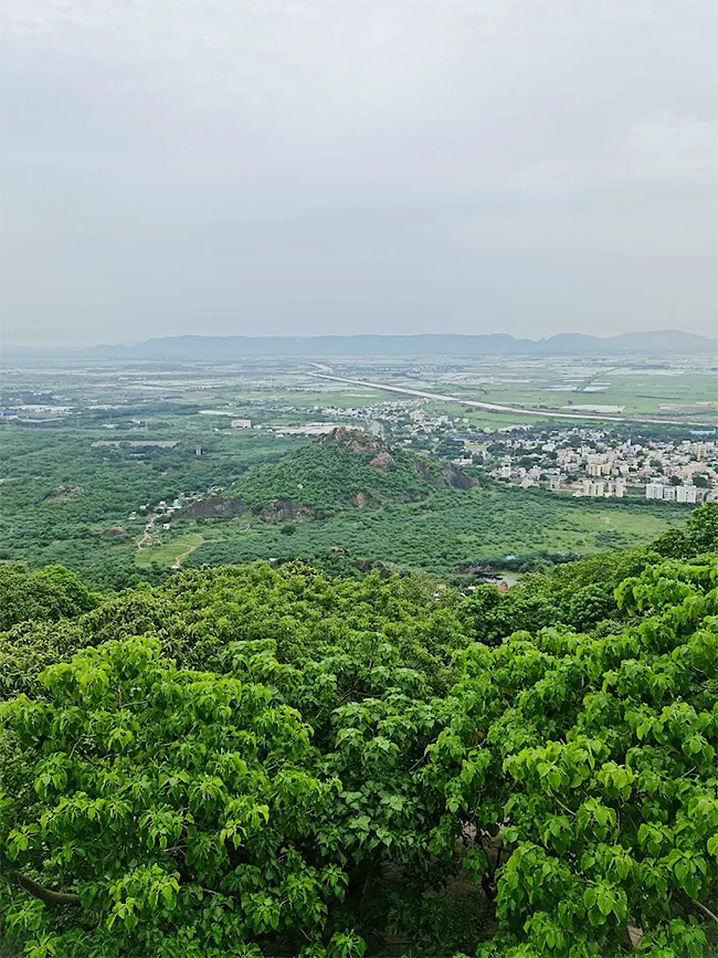 Kondapalli Fort NTR district in Andhra Pradesh Photos8