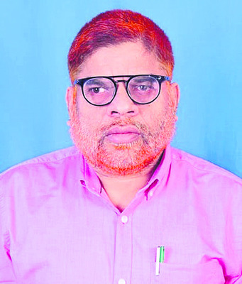 బీటీ రహదారి నిర్మించాలి.. 
1