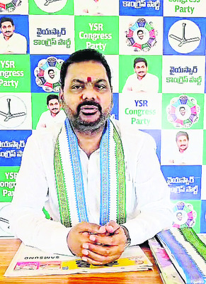 కొల్లగొట్టేస్తున్నారు..!3