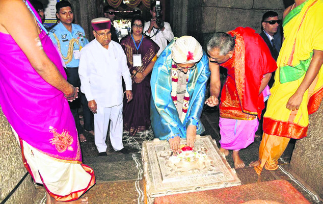 కర్ణాటకే ఓ పుణ్యక్షేత్రం1